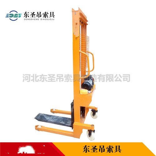 液压手动叉车工作原理--河北东圣吊索具制造有限公司--液压堆高车|手动叉车|小型搅拌机|石材夹具